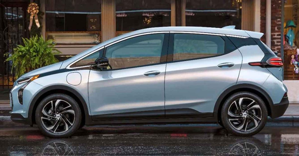 Chevy Bolt EV is still available to lease for $299/mo before production ends in January