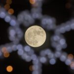 ‘Christmas Moon’ Rises As ‘Star Of Bethlehem’ Sparkles: The Night Sky This Week