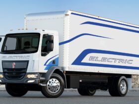 Industry first: Kenworth class-6 electric trucks get OEM-approved wireless charging