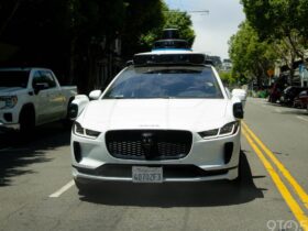 Driverless Waymo car vandalized and set on fire in San Francisco