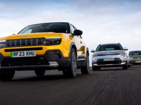 Jeep Avenger vs Kia Niro EV vs Volkswagen ID.3: low-cost compact EVs duke it out