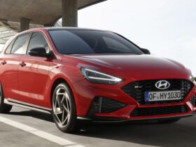 Hyundai i30 family hatch gets new lease of life from second facelift