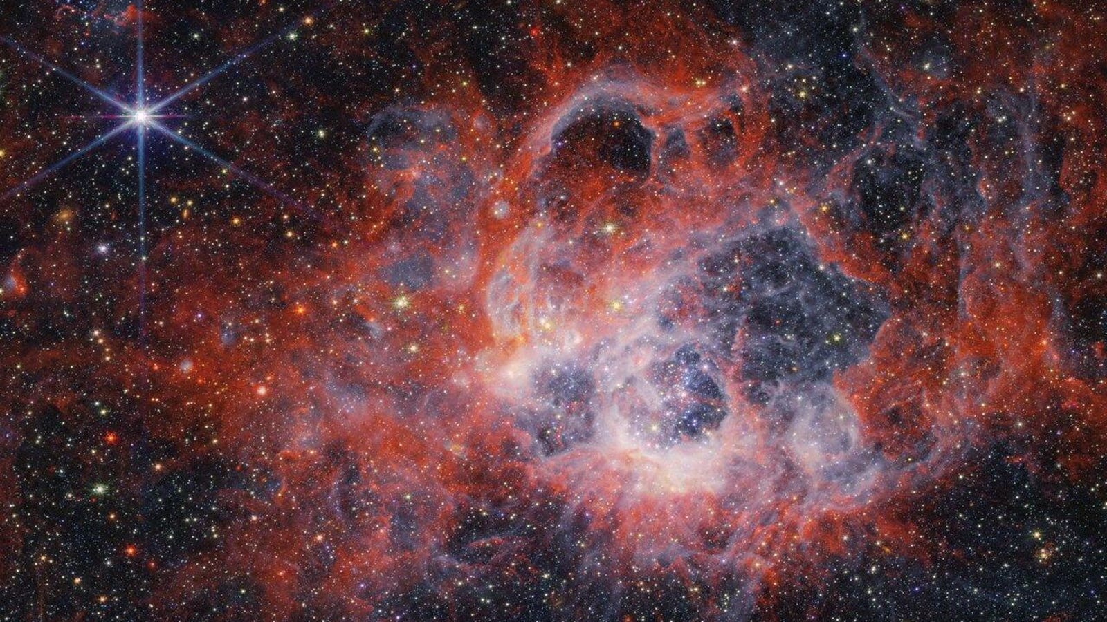 Jaw-Dropping New Image From Webb Telescope Reveals Massive Young Stars